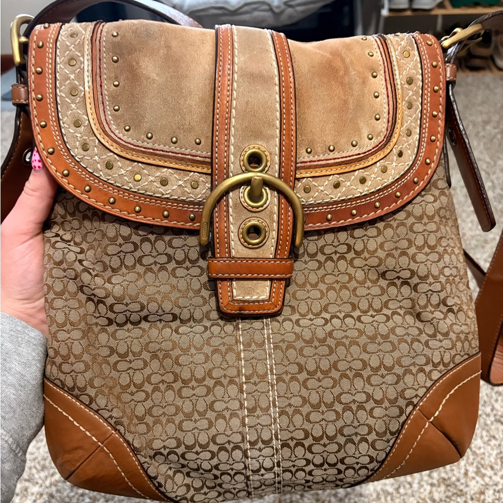 Coach SOHO 2007 Signature C Shoulder/Crossbody Brown Leather Suede Rivet Flap